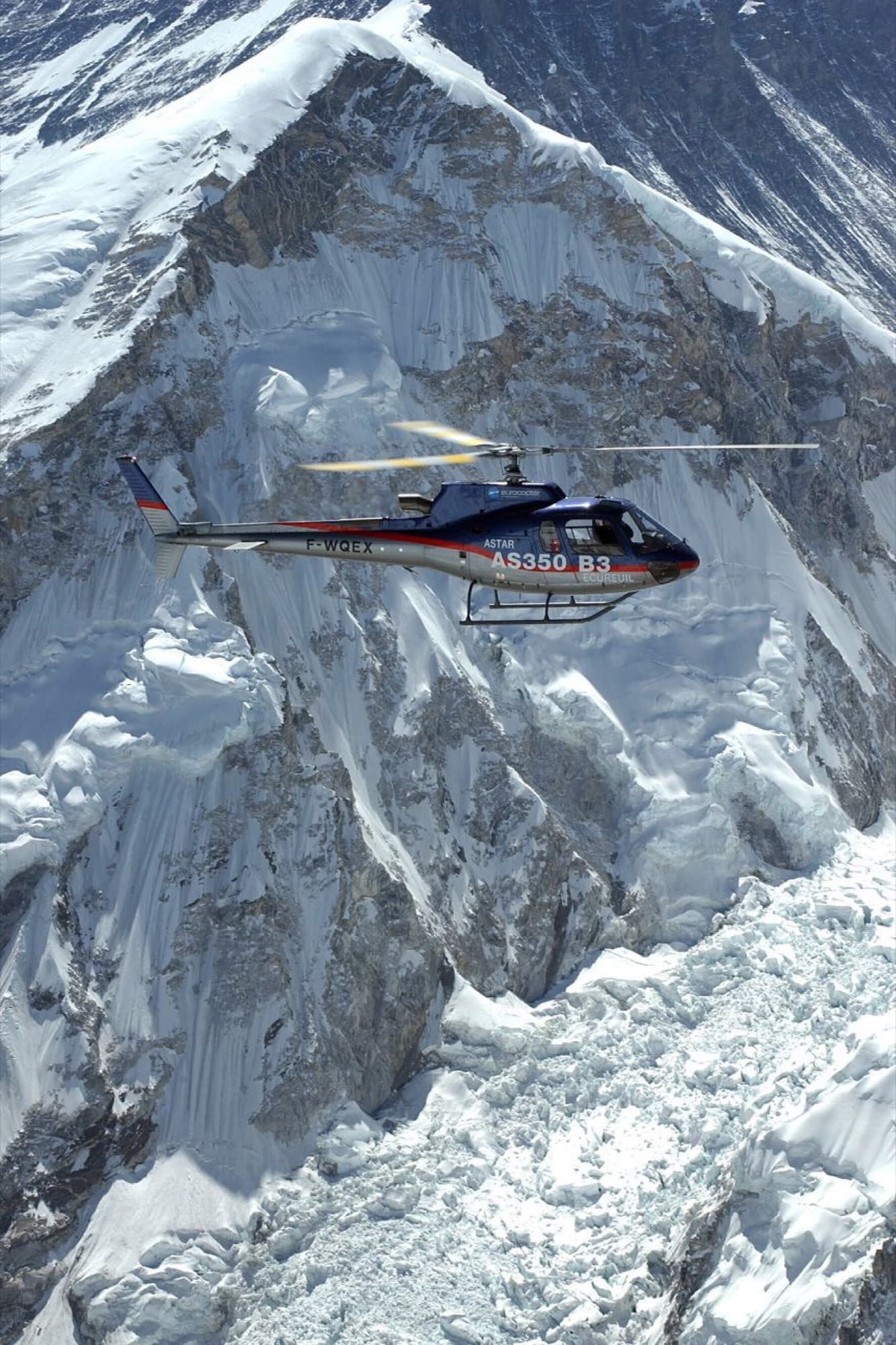 Everest Base Camp Helicopter Tour photo 3
