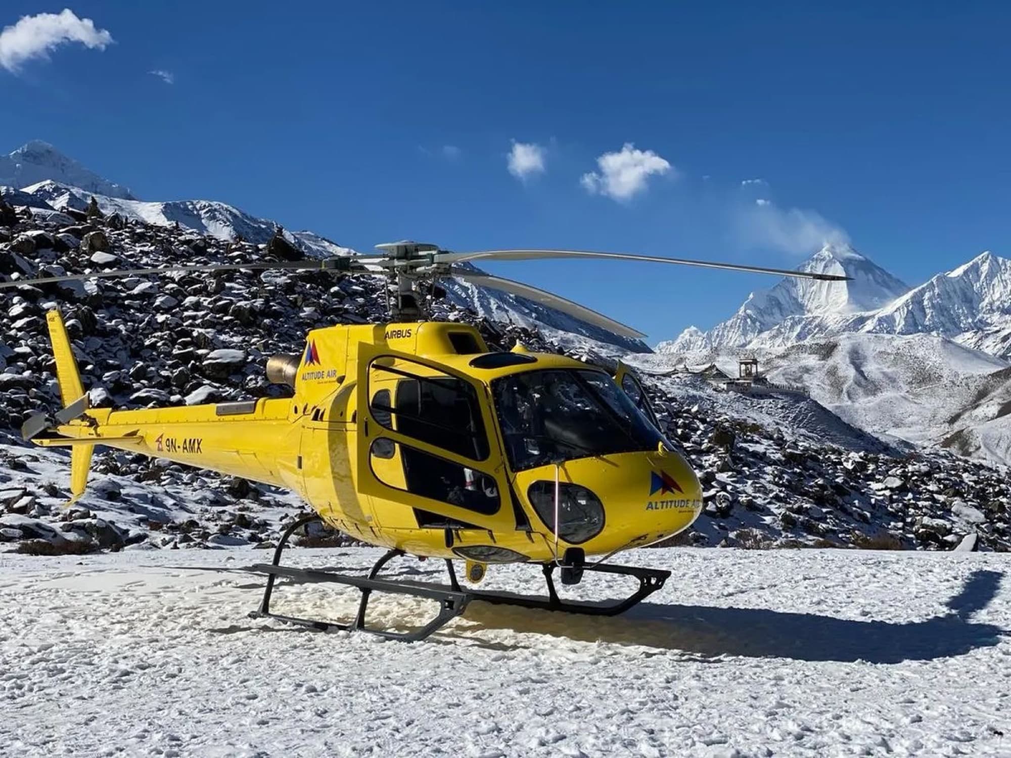 Annapurna Base Camp Helicopter Tour photo 2